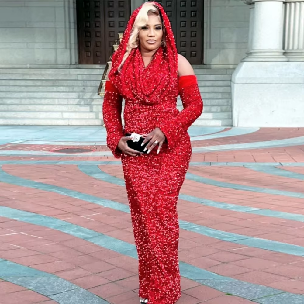 Sexy Mermaid Halter Red Sequin Long Prom Dress With Gloves C949