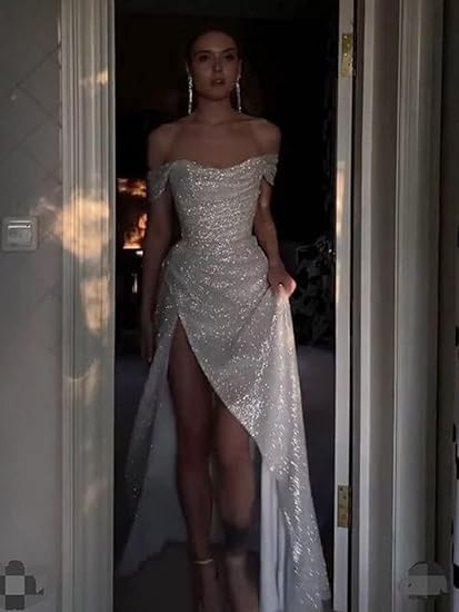 Robe de soirée longue élégante à épaules dénudées et paillettes blanches C2872