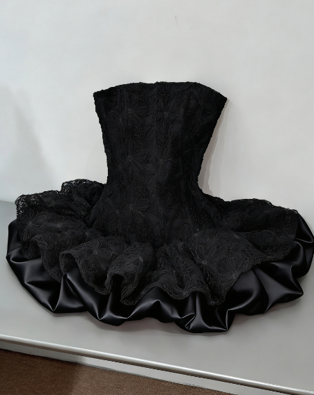 Pretty Ball Gown Strapless Satin Lace Short Homecoming Dress 17th Birthday Outfits C5809