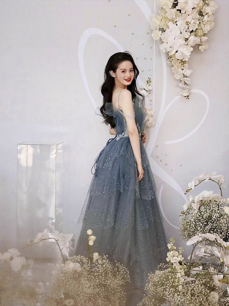 Luxe une ligne bretelles Spaghetti gris bleu longueur de plancher robes de bal B012