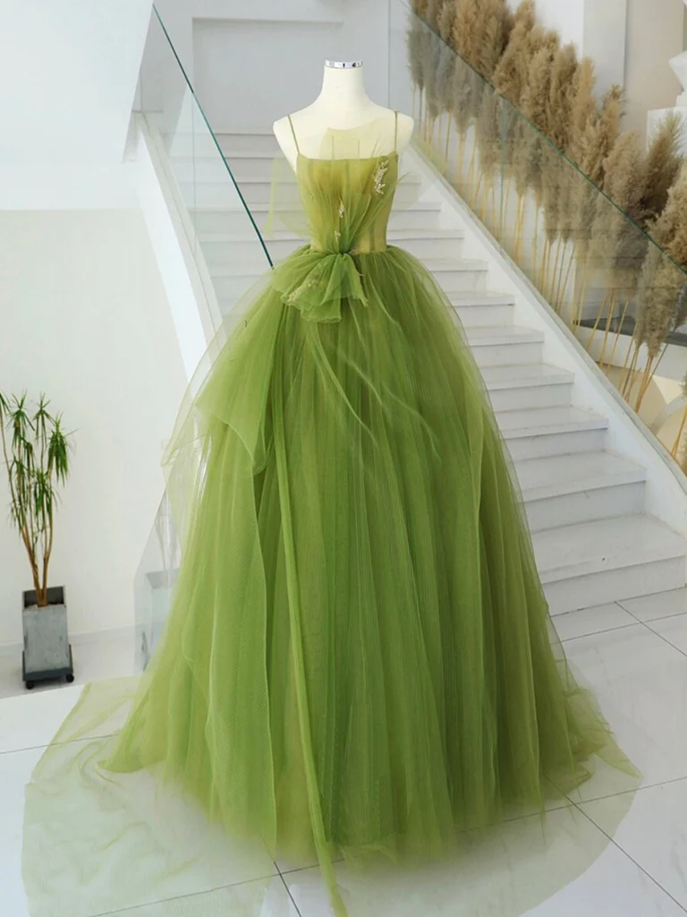Robe de bal longue en tulle vert trapèze B050