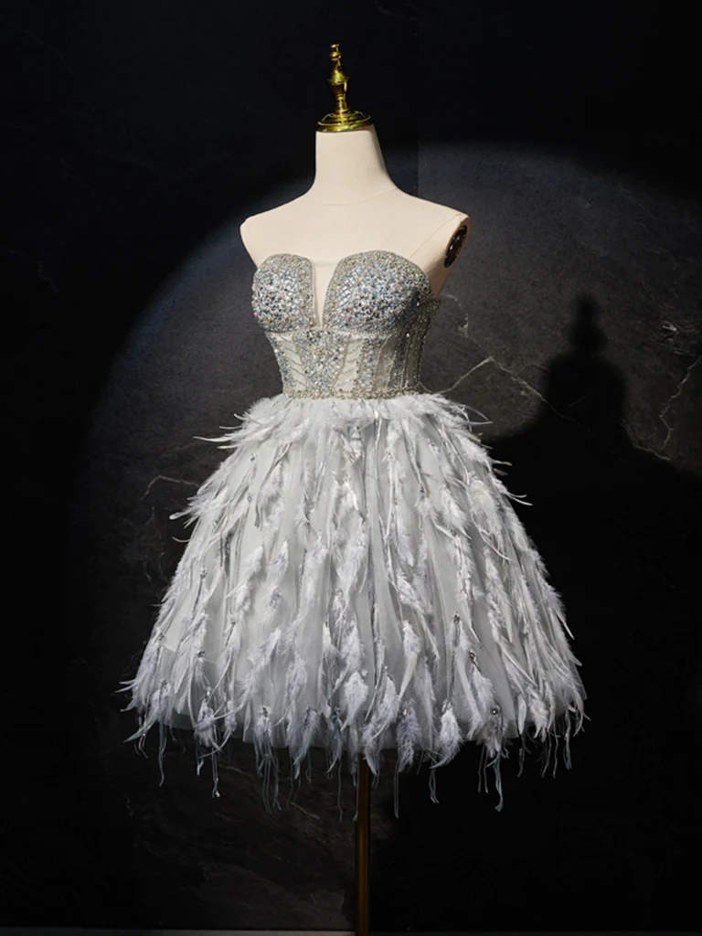 Robes de soirée en plumes de perles de tulle à col en coeur gris B078