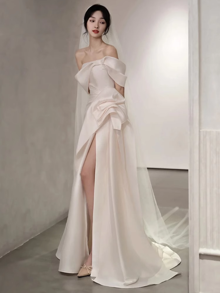 Robe de mariée sirène de conte de fées, manches courtes, blanche, épaules dénudées, fente latérale, C1243