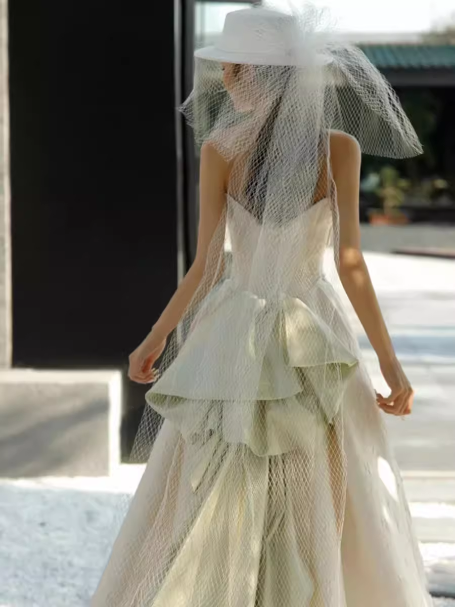 Chic A Line Strapless Sleeveless Lace White Wedding Dresses C1481