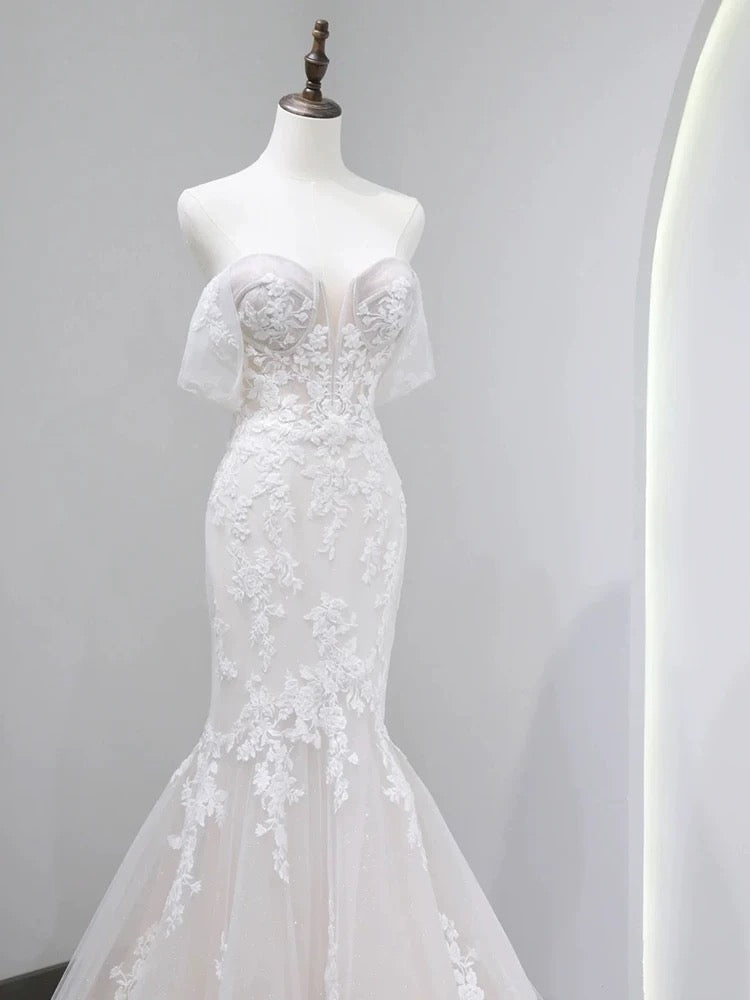 Sexy Mermaid Off The Shoulder Lace Long Sleeves White Wedding Dresses C1786