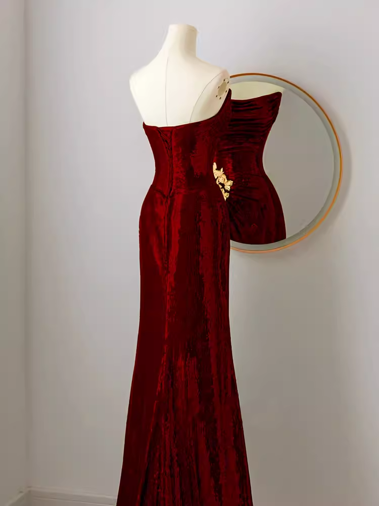 Robes de bal longues à paillettes rouges simples sans bretelles sirène C17