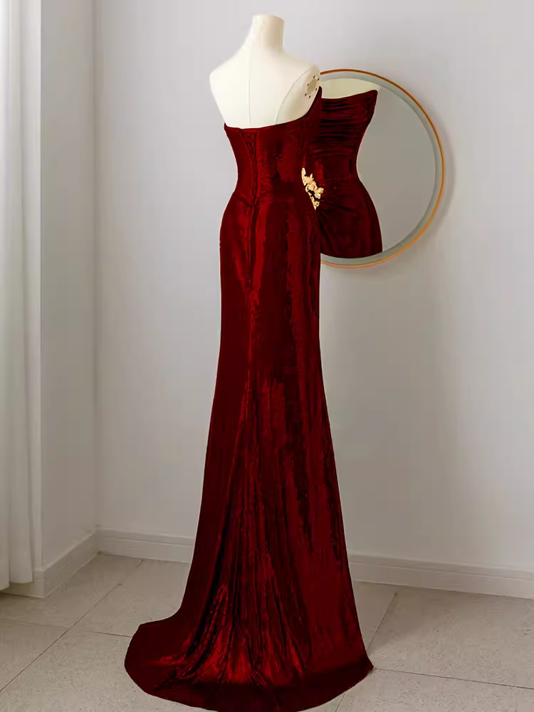 Robes de bal longues à paillettes rouges simples sans bretelles sirène C17