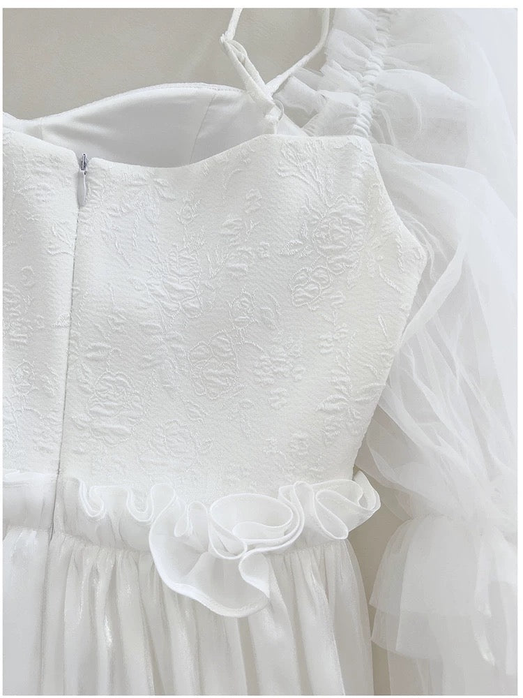 Robe de soirée blanche simple à bretelles spaghetti hautes et basses pour 18e anniversaire C1873
