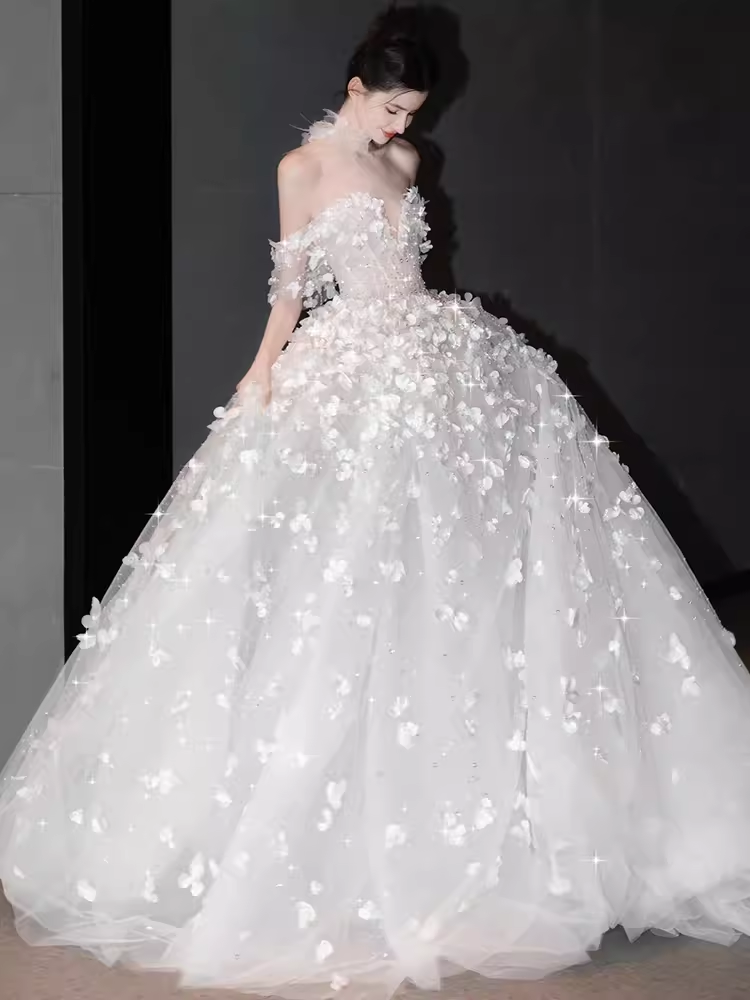 Robe de bal princesse hors de l'épaule Tulle fleurs longues robes de mariée C200
