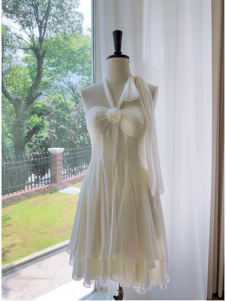 Robe de soirée courte en mousseline de soie ivoire modeste à col licou, tenue d'anniversaire C2208