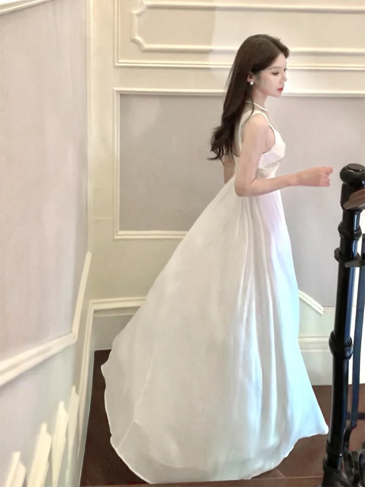 Robe de bal longue en mousseline de soie blanche à bretelles en forme de A sexy sans manches C2388