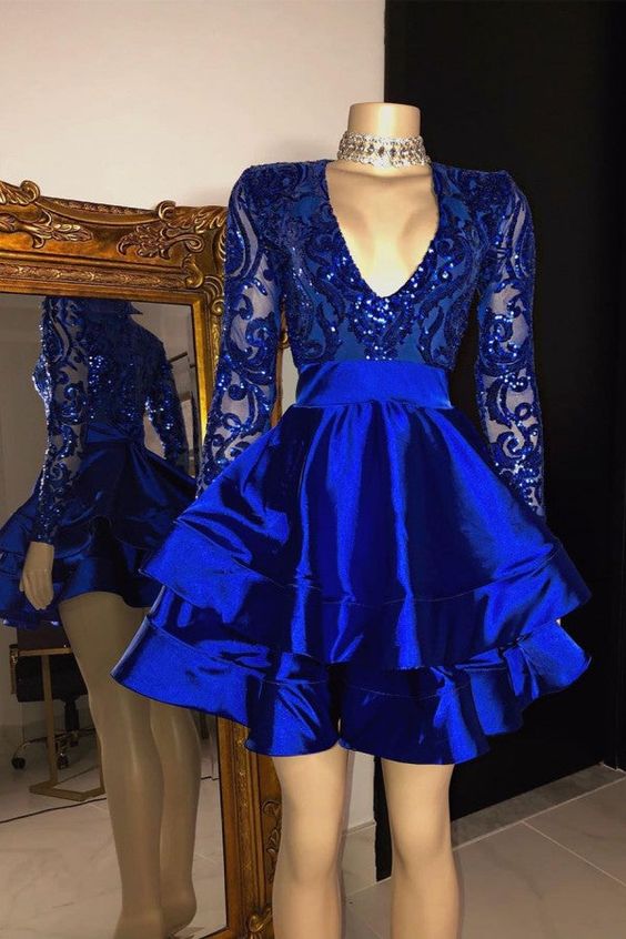 Robe de bal courte en dentelle à manches longues et col en V et paillettes bleues C2441