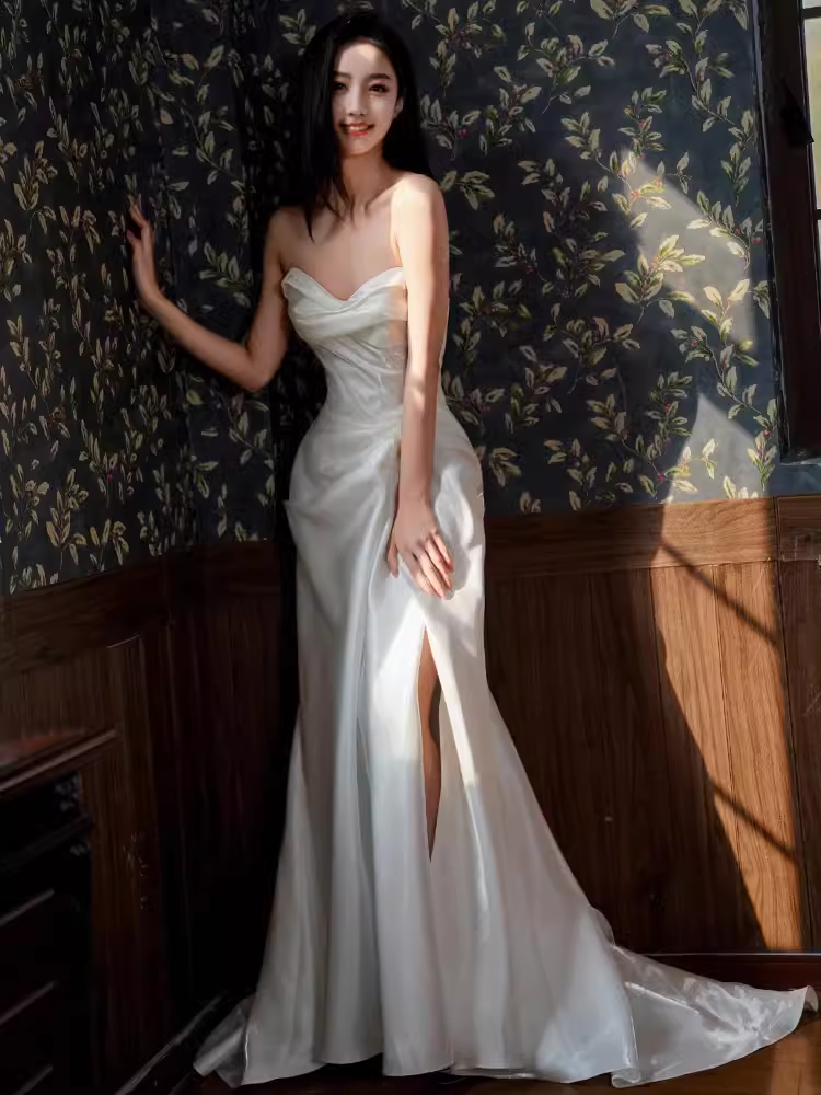 Simple Mermaid Sweetheart Satin Ruffles Long White Slit Wedding Dresses C245