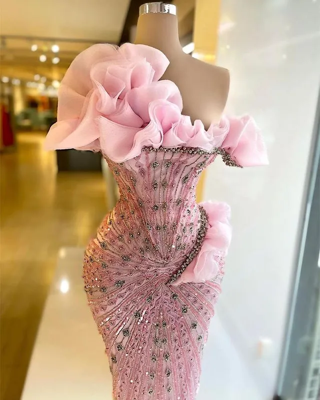 Robe de soirée longue sexy fourreau sans bretelles rose avec perles C2460