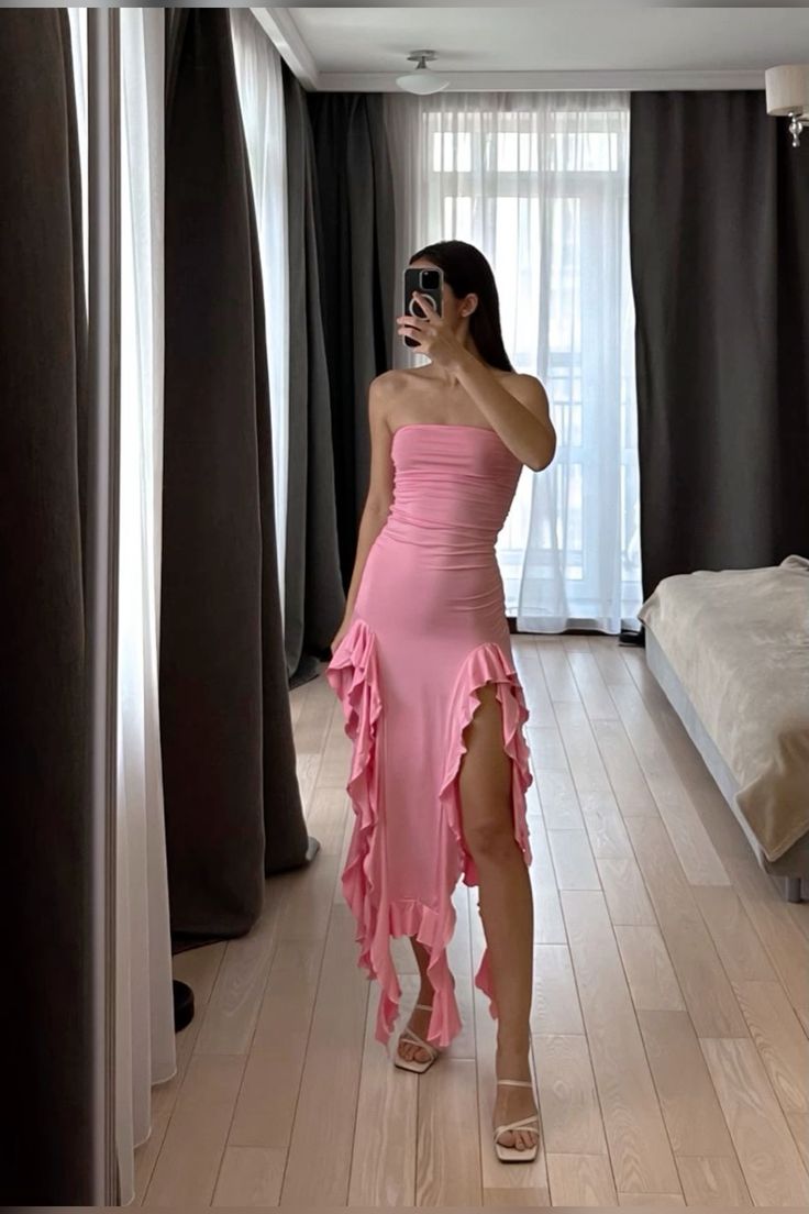 Robe de soirée sexy asymétrique sans manches rose à gaine et bretelles C2509