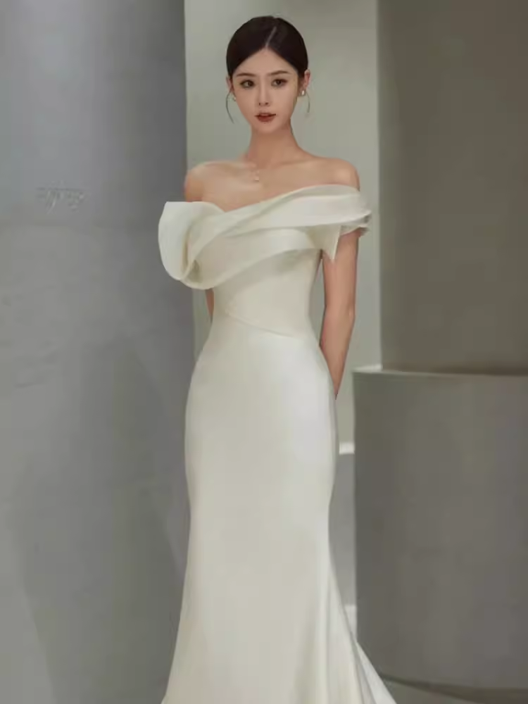Vintage Mermaid Off The Shoulder White Satin Long Wedding Dresses C25