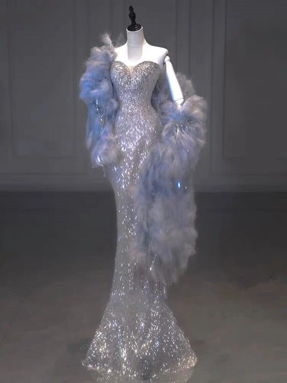 Robe de soirée longue argentée à paillettes et bretelles sirène sexy avec plumes C2813