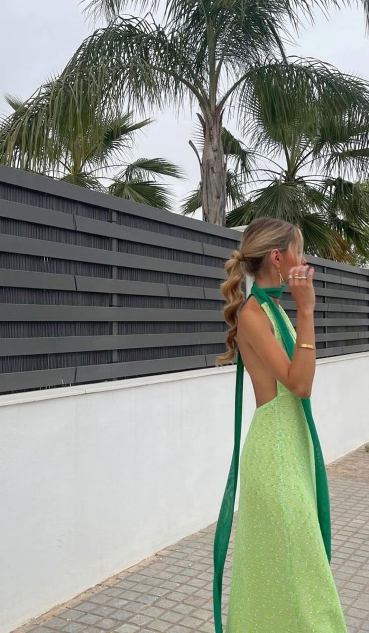 Modest A Line V Neckline Straps Green Long Prom Dresses Evening Dress C2835