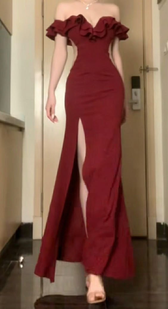 Elegant Sheath Off The Shoulder Burgundy Satin Slit Fold Prom Dresses Long Evening Dress C2878