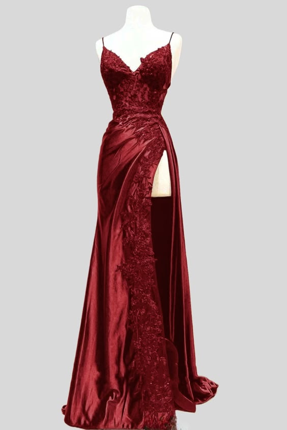 Pretty Sheath Straps Sleeveless Burgundy Long Slit Slit Prom Dresses Evening Dress With Lace C2950