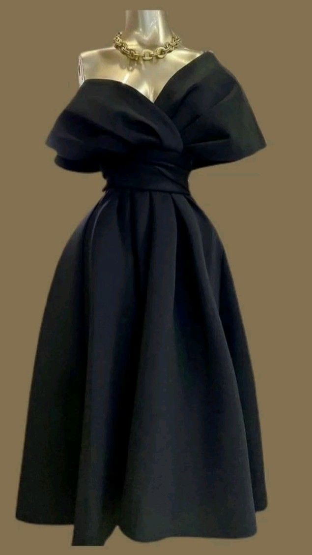 Vintage A Line Sleeveless Black Satin Prom Dresses Ruffles Evening Dress C2956