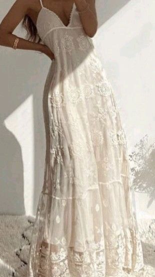 Elegant A Line Halter Long Lace Ivory Prom Dresses Evening Dress C3006