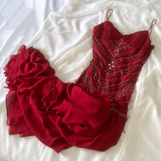 Elegant Sheath Spaghetti Straps Red Chiffon Long Prom Dresses Evening Gowns With Beads C3027