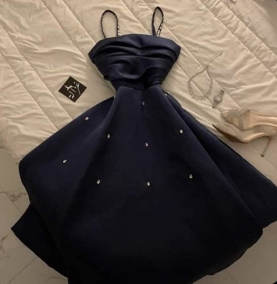 Modest A Line Spaghetti Straps Sleeveless Black Satin Ruffles Long Prom Dresses Evening Dress C3075