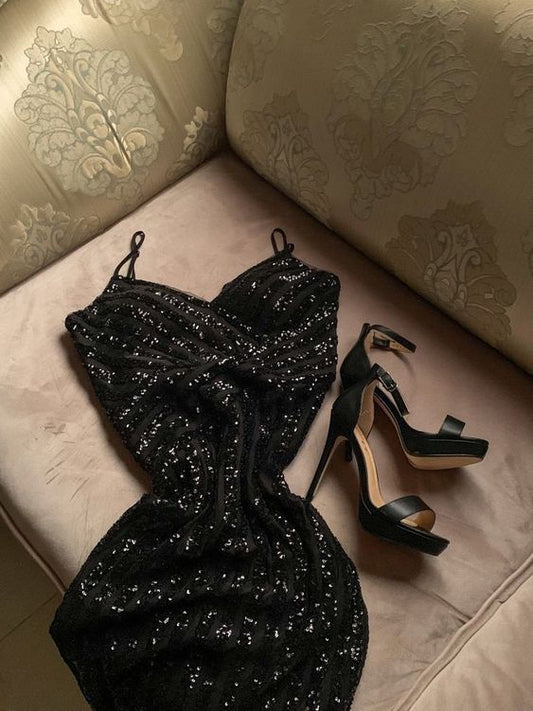 Robe de soirée fourreau à bretelles spaghetti et paillettes noires pour 18e anniversaire C3154