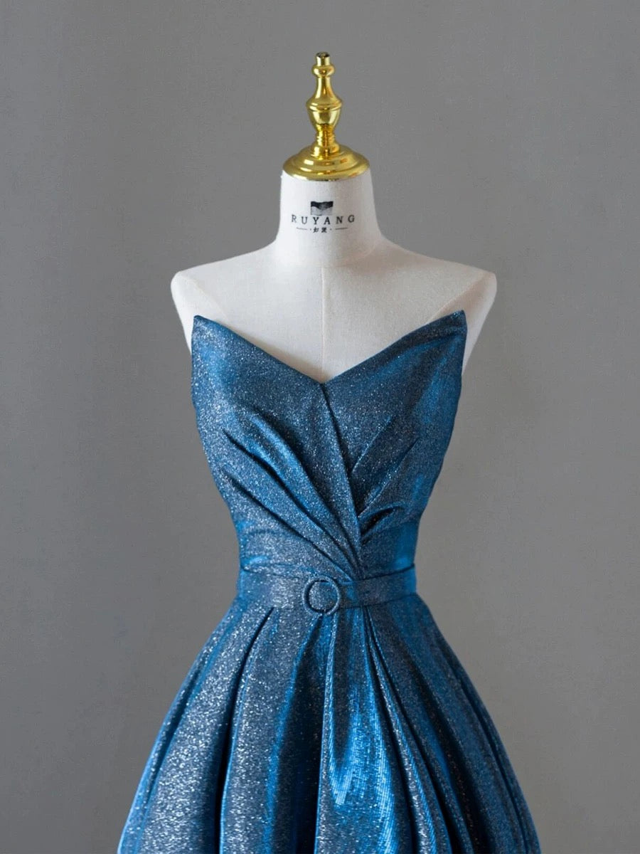 Robe de soirée élégante à paillettes bleues en forme de A avec décolleté en cœur C3213