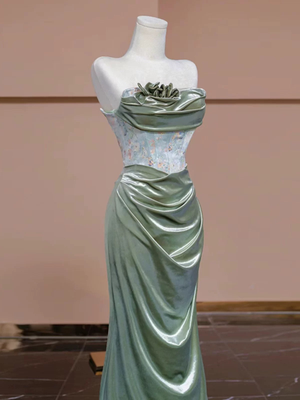 Sexy Mermaid Strapless Green Satin Evening Dress Long Prom Dresses Party Dress With Ruffles C3234