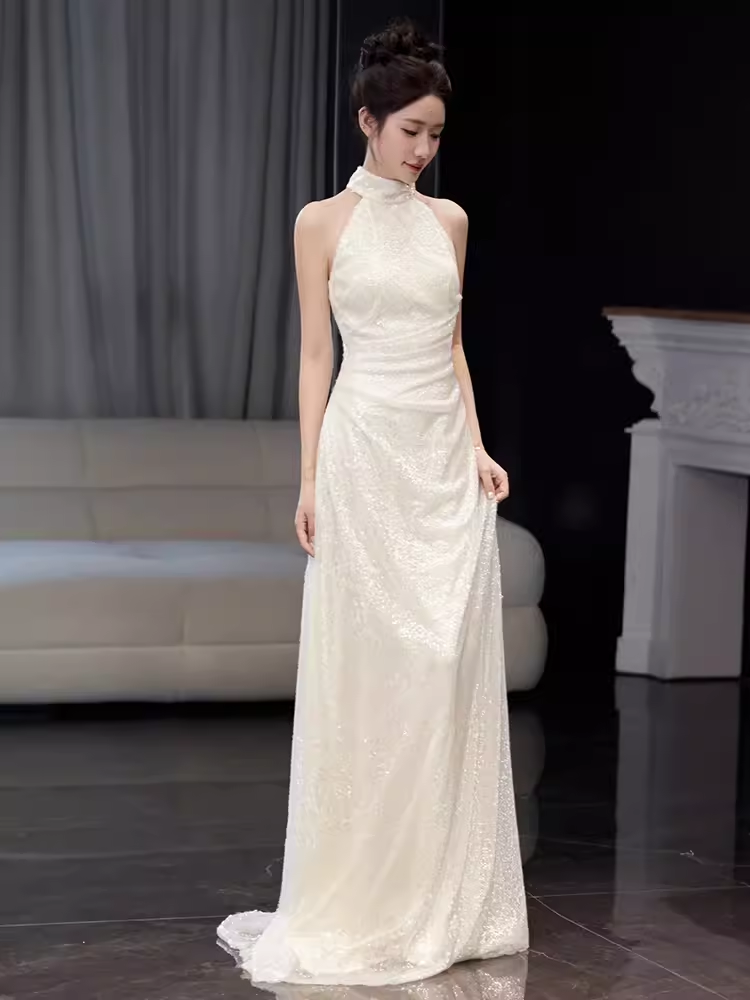 Robe de bal longue sirène blanche, décolleté haut, Vintage, C32