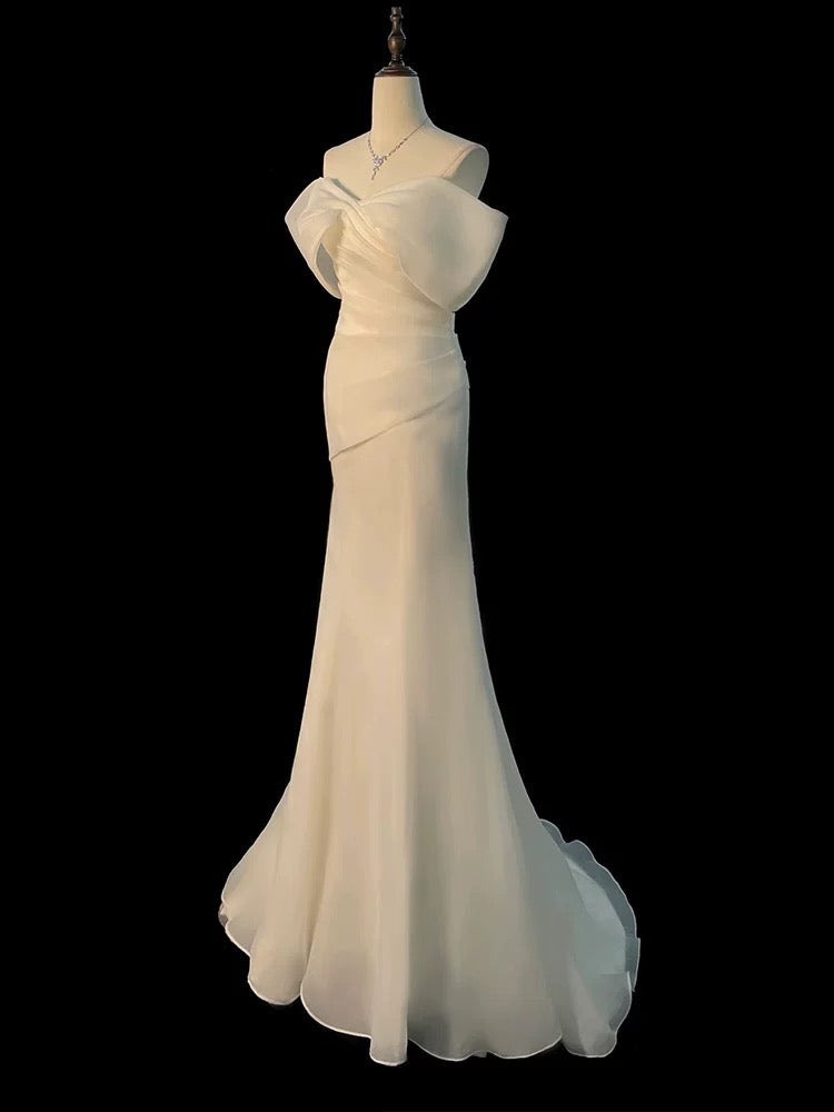 Chic Mermaid Off The Shoulder Short Sleeves Ivory Chiffon Wedding Dresses With Ruffles C3597
