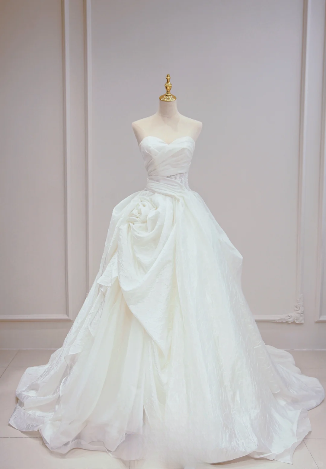 Dreamy A Line Strapless White Satin Pleated Long Wedding Dresses C3829
