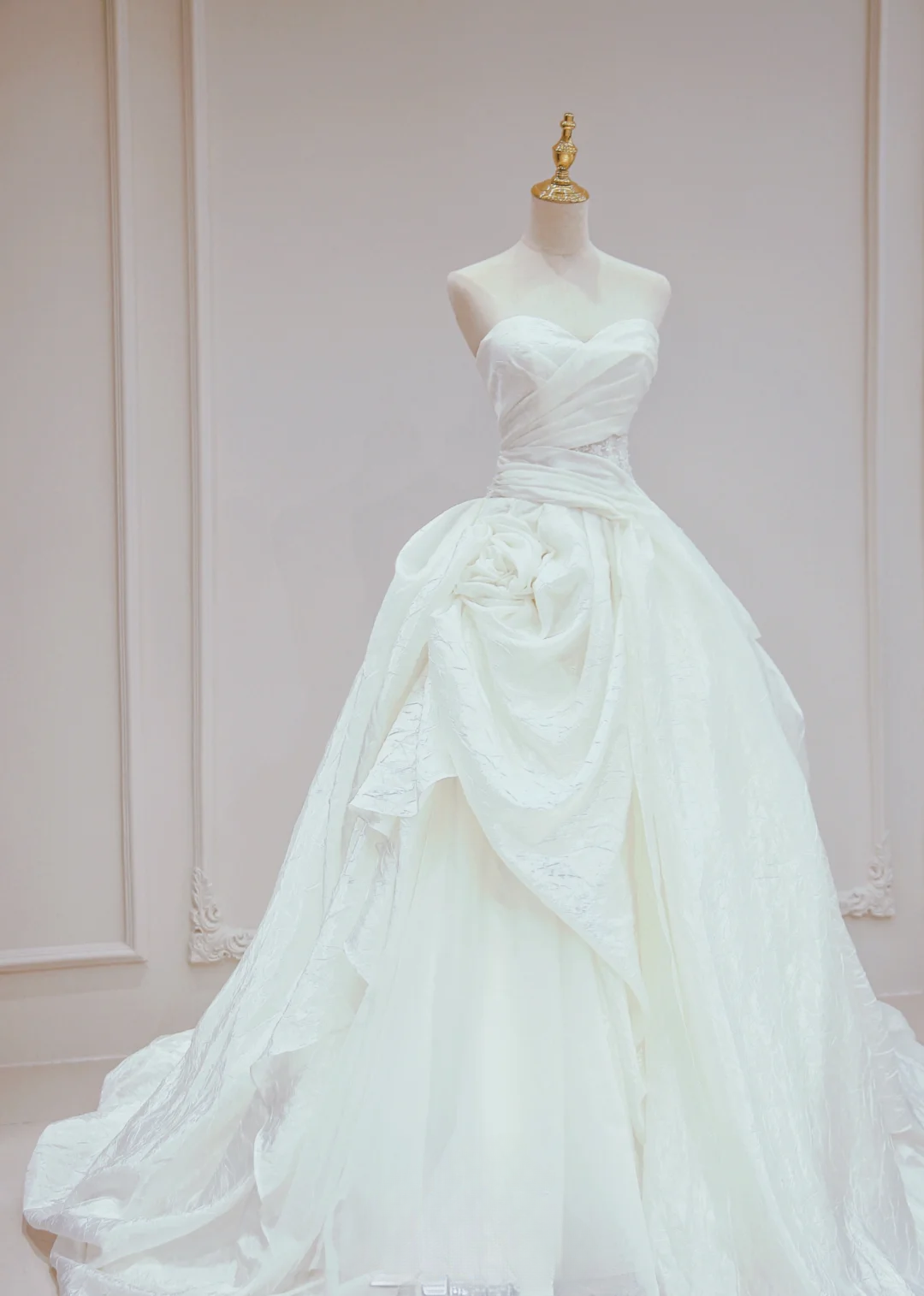 Dreamy A Line Strapless White Satin Pleated Long Wedding Dresses C3829
