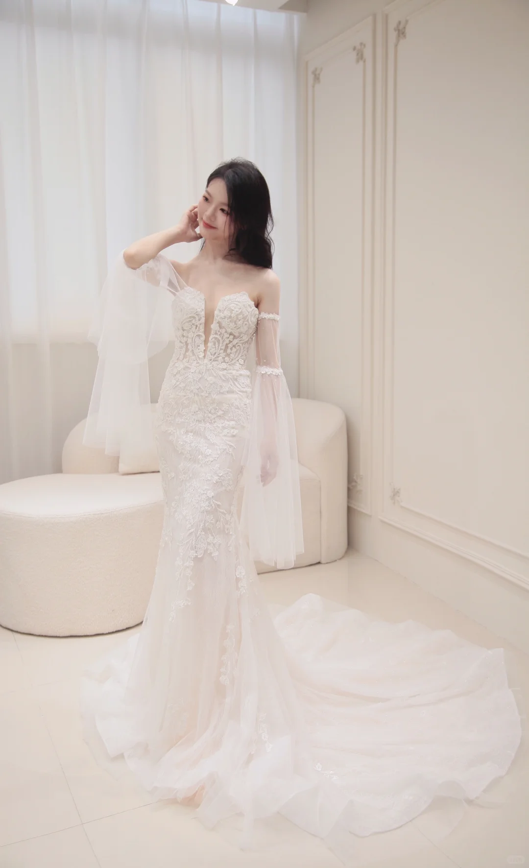 Timeless Mermaid Strapless Tulle Applique Long Sleeves Long Wedding Dresses C3831
