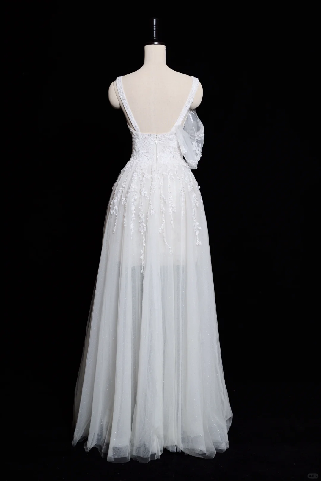 Vintage A Line Spaghetti Straps White Tulle Lace Long Wedding Dresses C3844