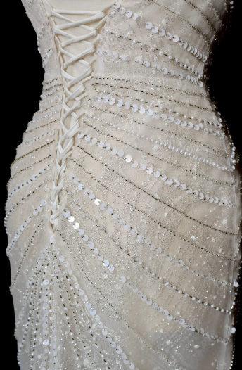 Robe de mariée sirène longue bustier en tulle et perles, effet rêveur, C3848