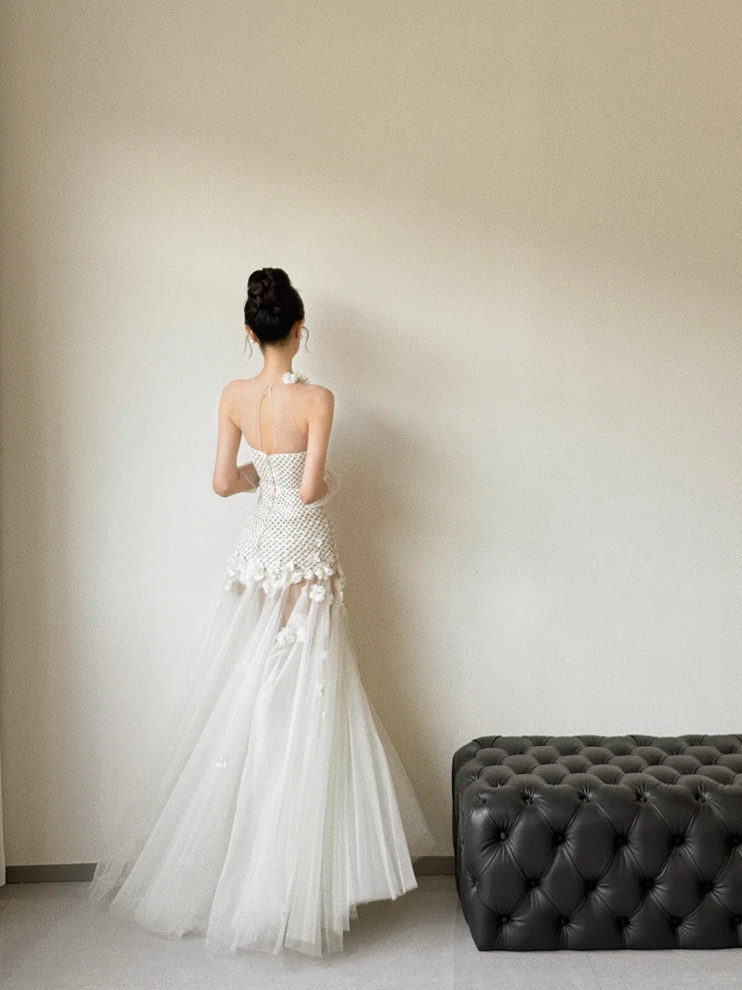 Classy Elegant Mermaid Halter Tulle With Gloves Long Wedding Dresses C3856