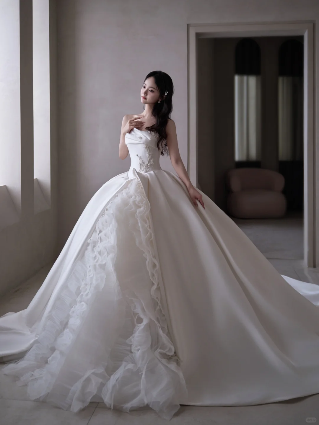 Robe de mariée longue en satin et tulle, sans bretelles, style bal intemporel, C3892