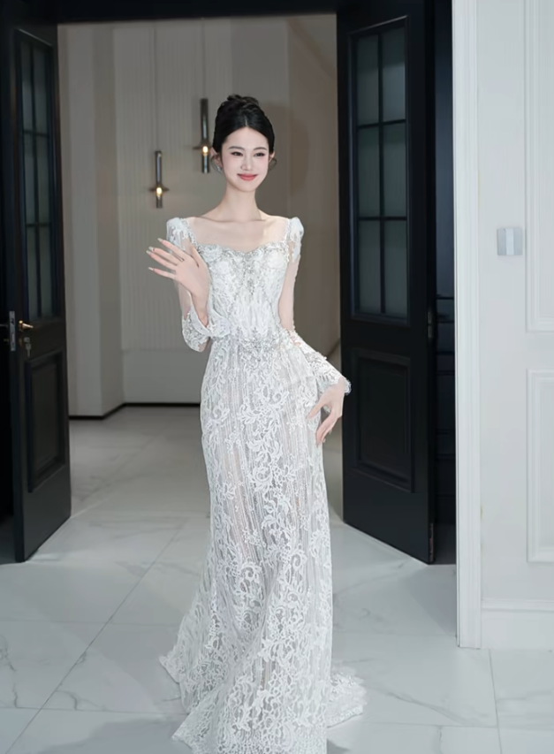 Vintage Mermaid White Lace Long Sleeves Long Wedding Dresses C3893