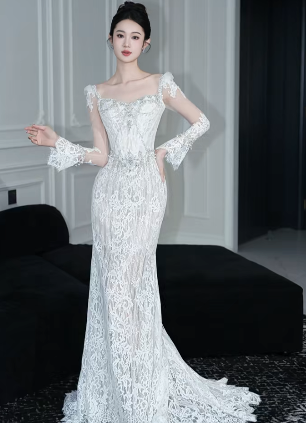 Vintage Mermaid White Lace Long Sleeves Long Wedding Dresses C3893