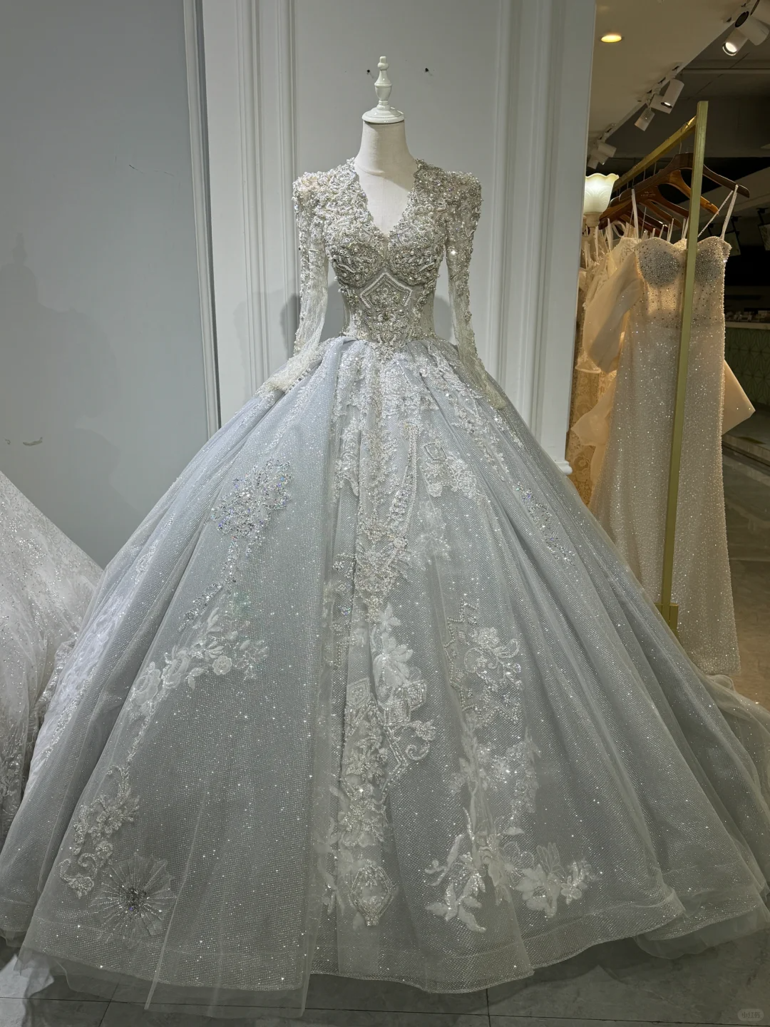 Timeless Ball Gown Tulle Lace Applique Beaded Long Sleeves Long Wedding Dresses C3898