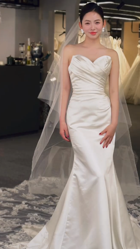 Simple Classy Mermaid Strapless Satin With Veil Long Wedding Dresses C3994