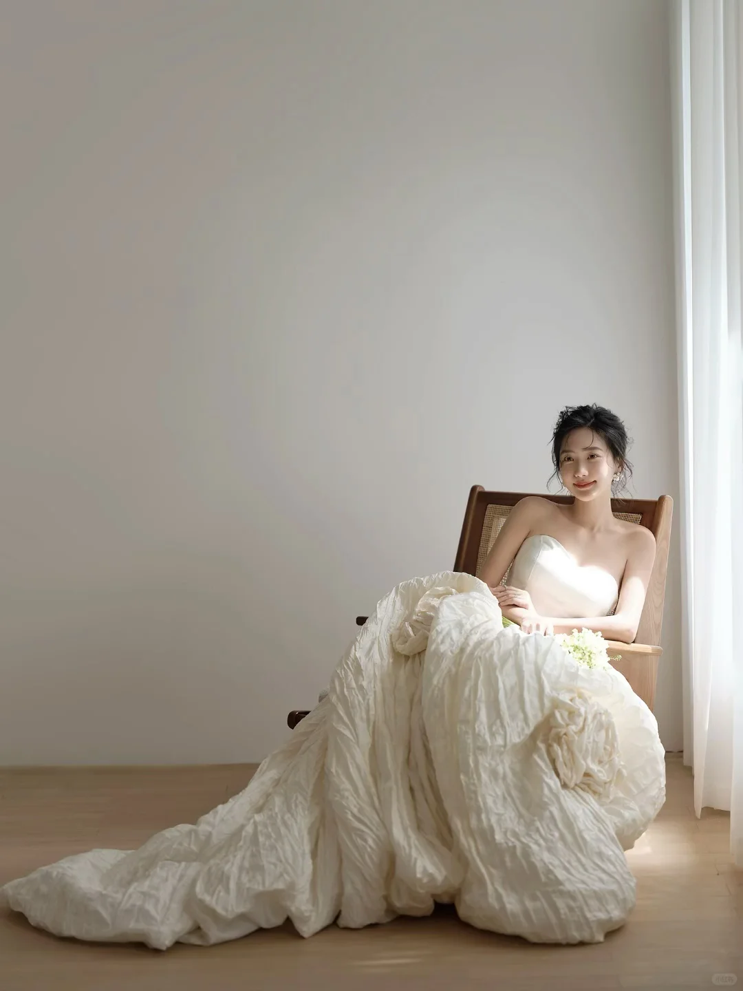 Robe de mariée longue en satin, sans bretelles, style robe de bal unique, C3997