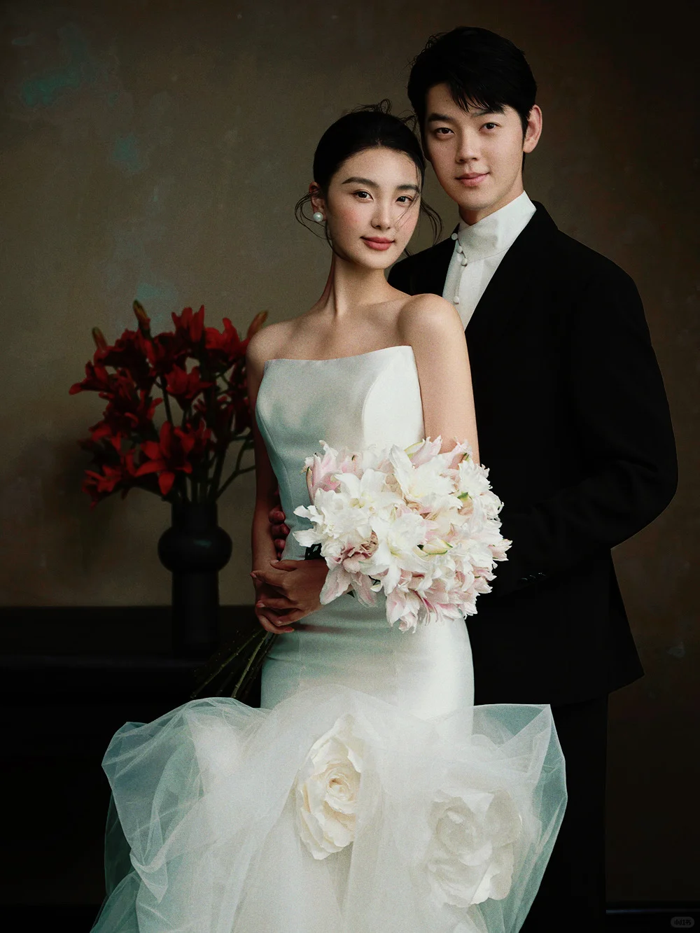 Robe de mariée longue en satin et tulle, élégante et bustier style sirène, avec voile, C3999