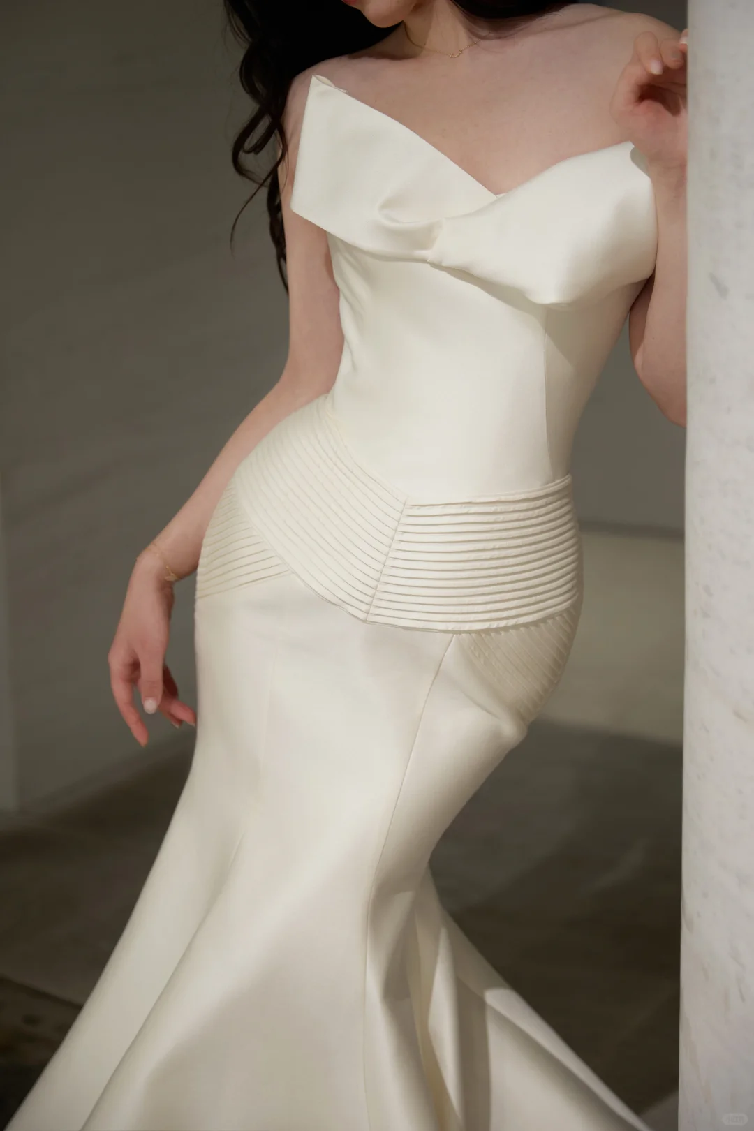 Robe de mariée longue en satin, élégante, style sirène, sans bretelles, C4012