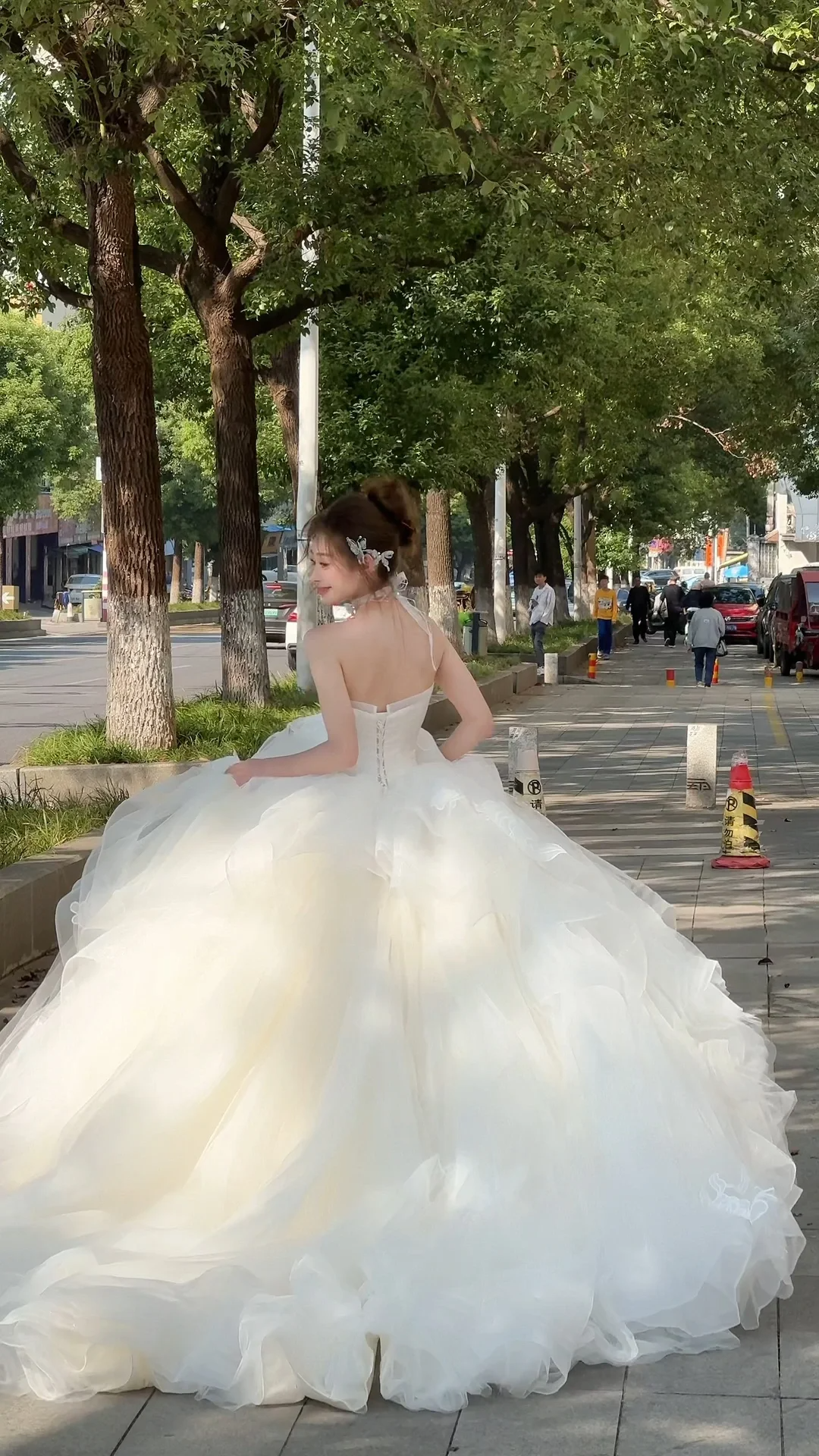 Robe de mariée longue en tulle, bustier et appliques, jolie robe de bal C4045