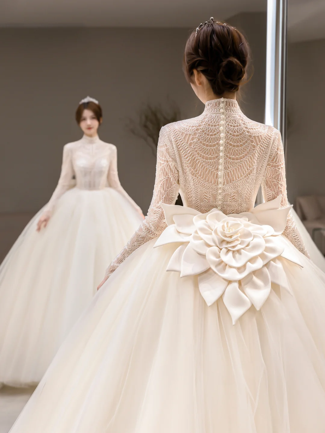 Robe de mariée longue en tulle et dentelle, manches longues, style unique, C4171