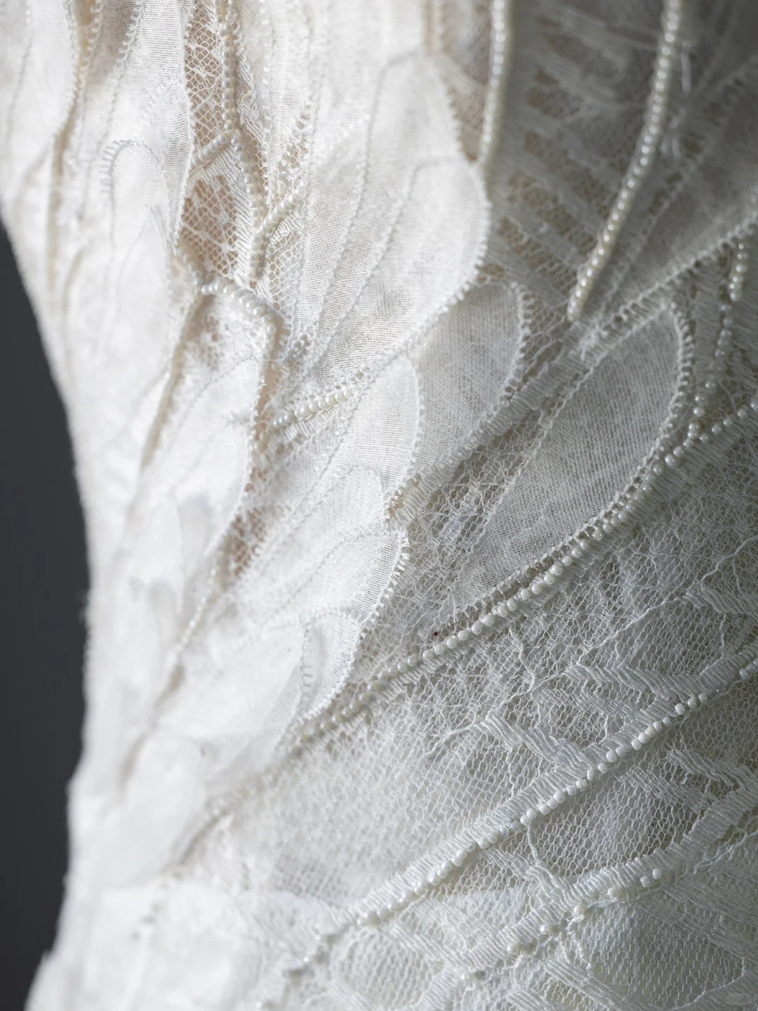 Robe de mariée longue en tulle et perles, style sirène chic, sans manches, C4110